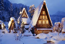 官方伤病报告：詹姆斯出战成疑 浓眉大概率出战.